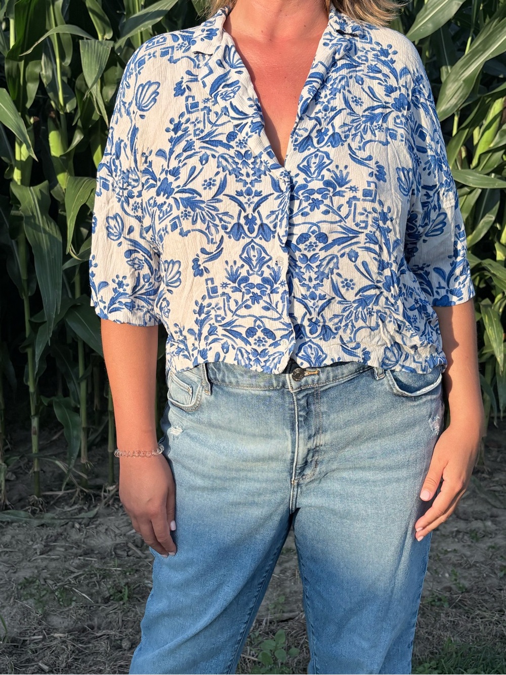H&M Blue and White Floral Button-Down Shirt